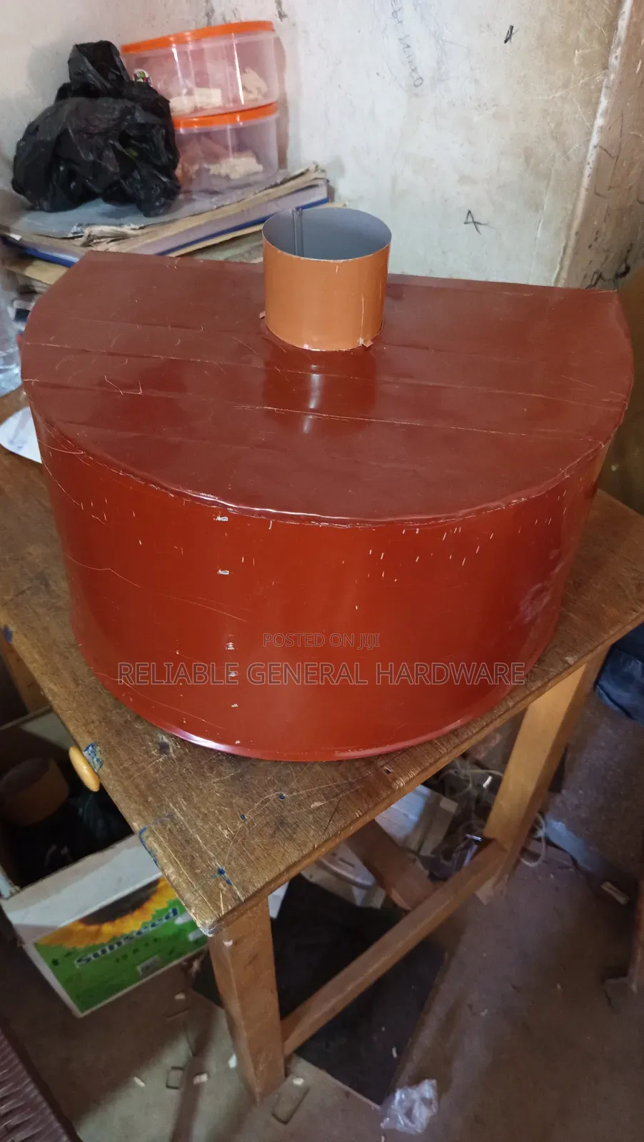 Semi Circle Water Metallic Water Box 1ft X 1 Feet