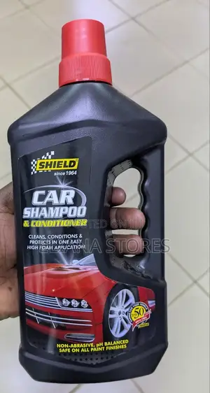 Shield Car Shampoo and Conditioner 1l