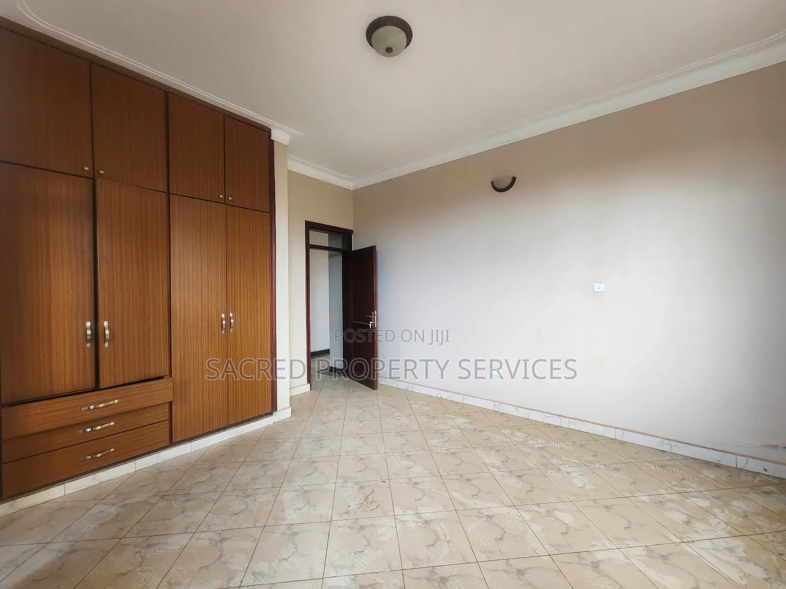 3bdrm Apartment in Najjera, Wakiso / Wakiso for rent