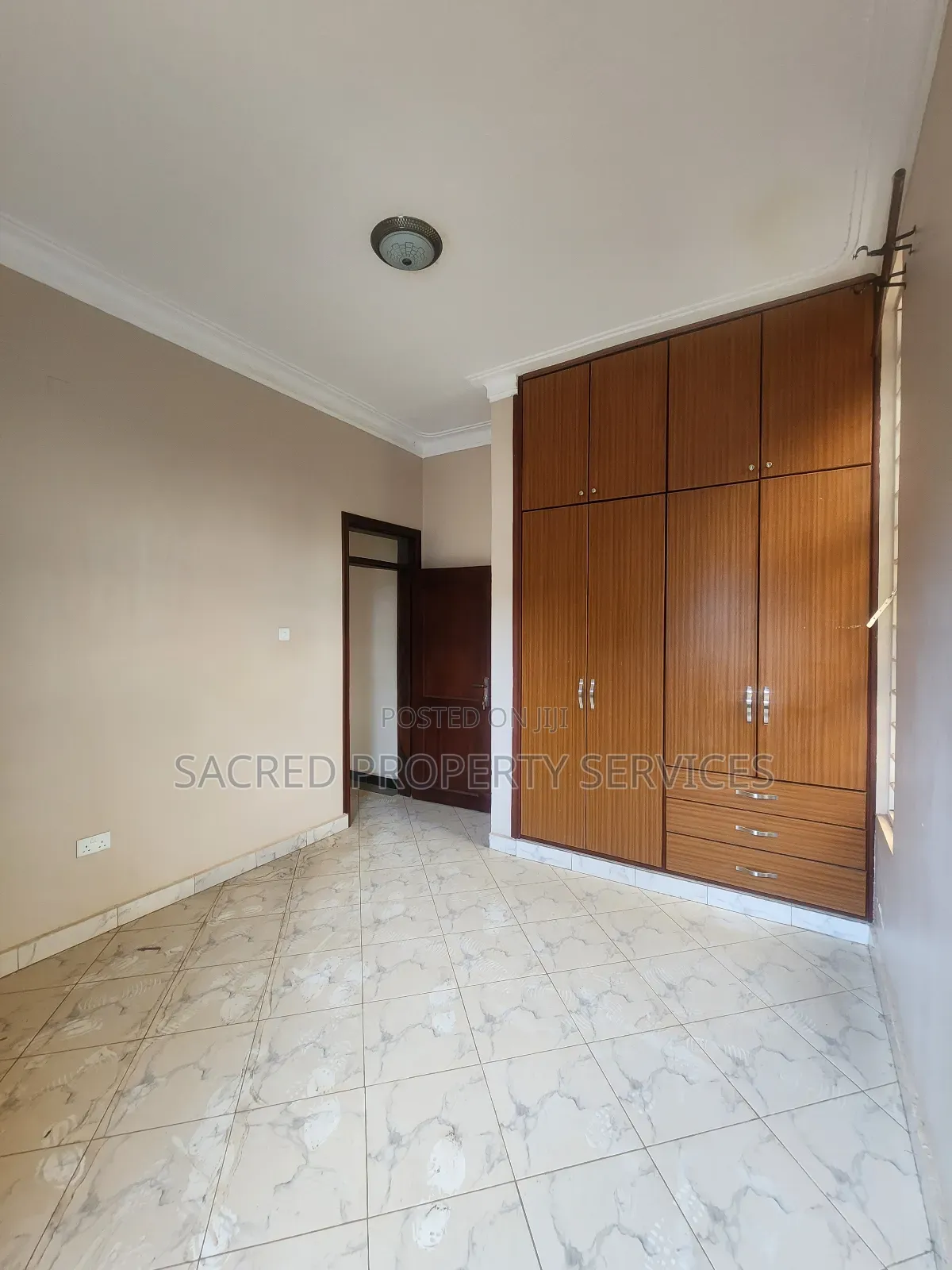 3bdrm Apartment in Najjera, Wakiso / Wakiso for rent