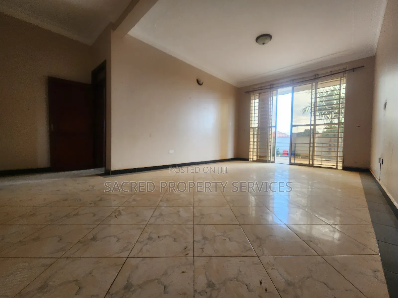 3bdrm Apartment in Najjera, Wakiso / Wakiso for rent