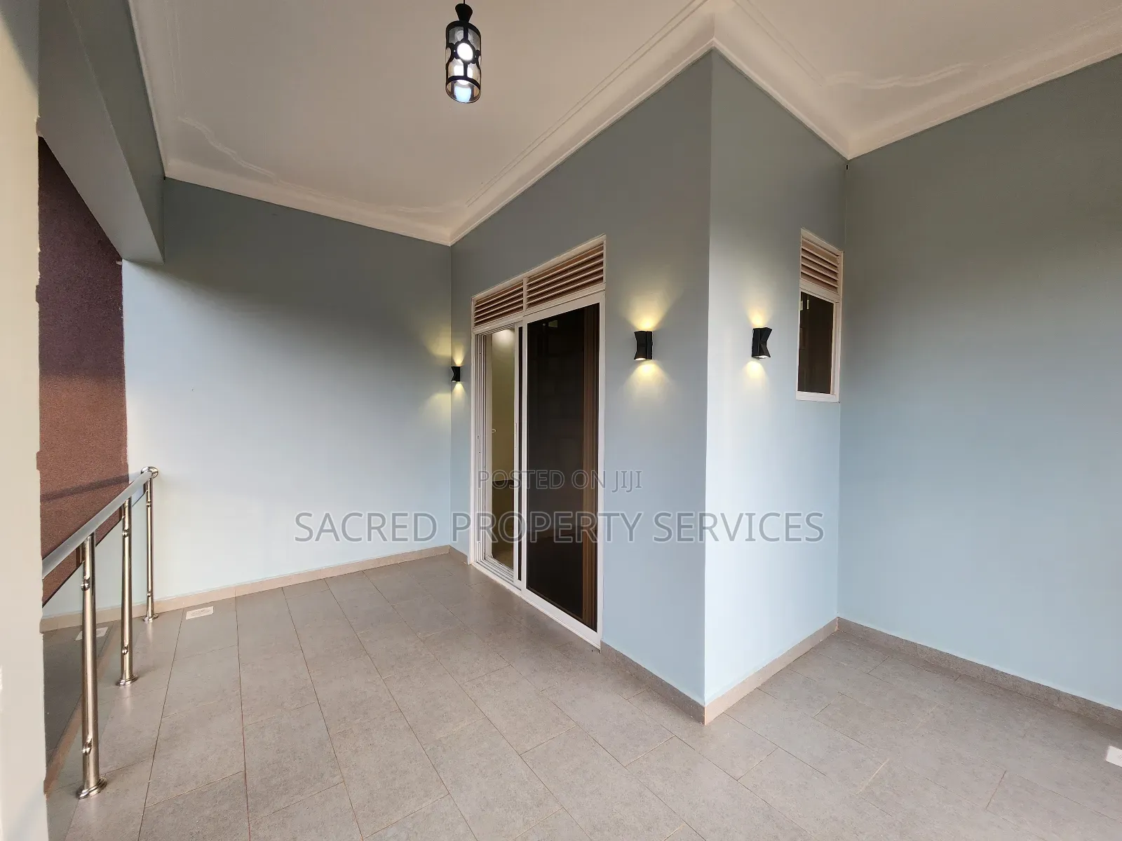 5bdrm Apartment in Najjera, Kira for sale