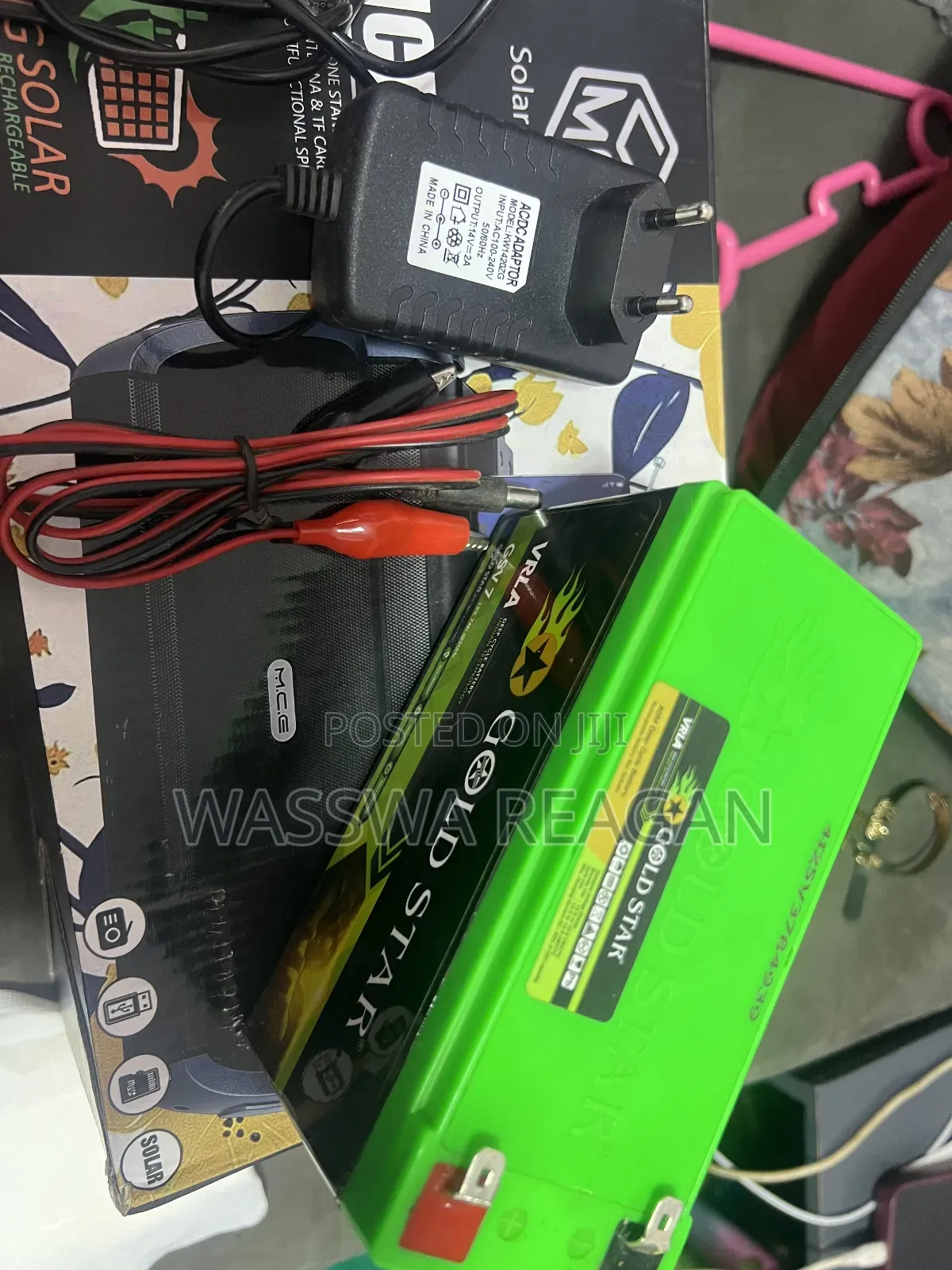 Wifi Battery and Charger