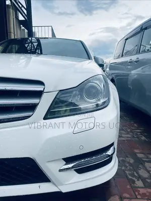 Mercedes-Benz C180 2012 White