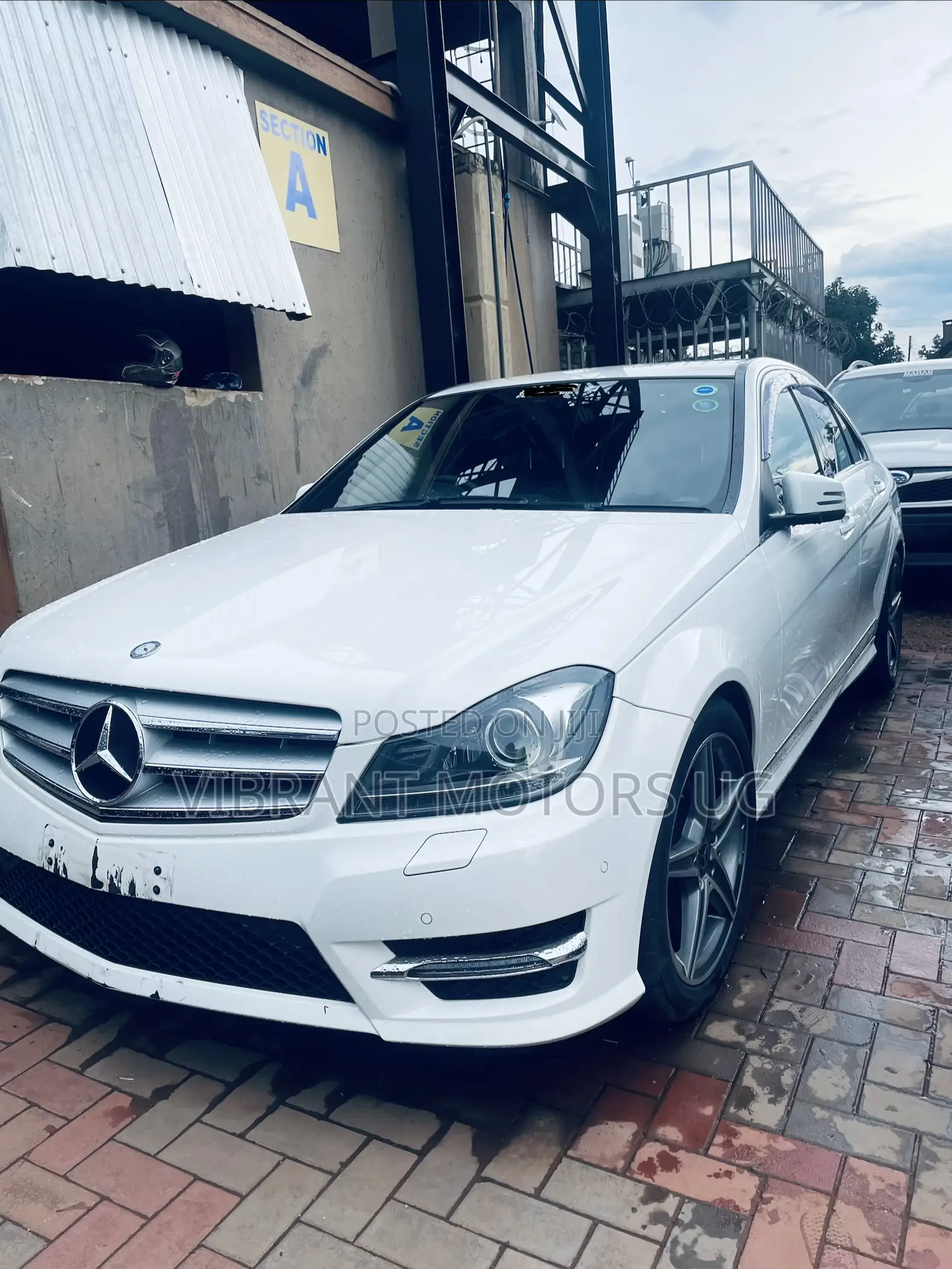 Mercedes-Benz C180 2012 White