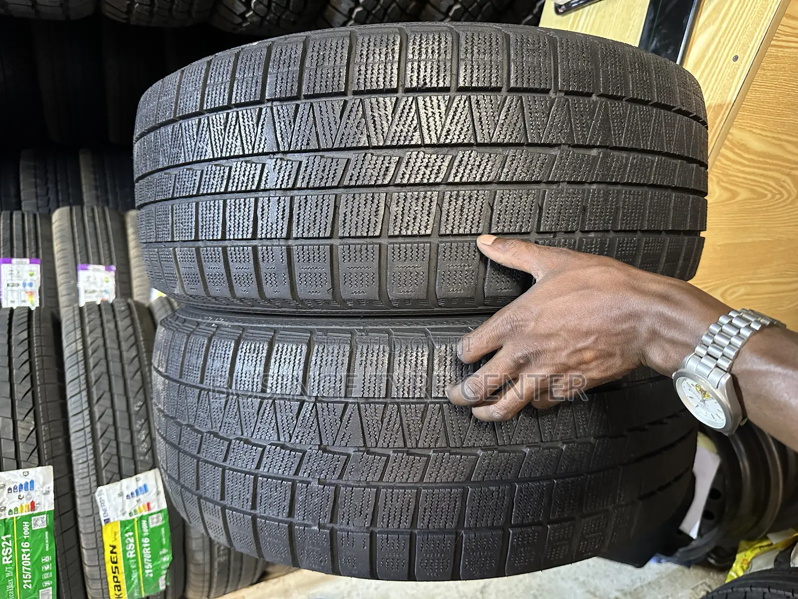 225/55r17 Japan Tires  Good Condition Available