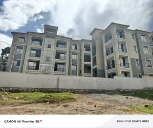 Furnished 6bdrm Block of Flats in Kyanja, Central Division for sale