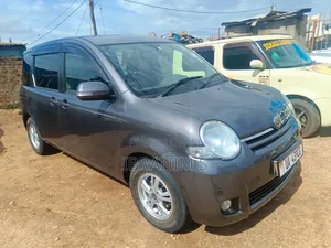 Toyota Sienna 2011 Gray