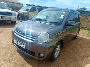 Toyota Sienna 2011 Gray