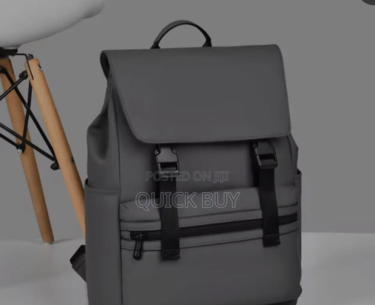 Mast Harbour Men's Solid Medium Backpack