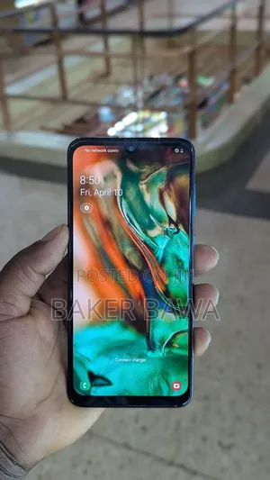 Samsung Galaxy A30 64 GB Black