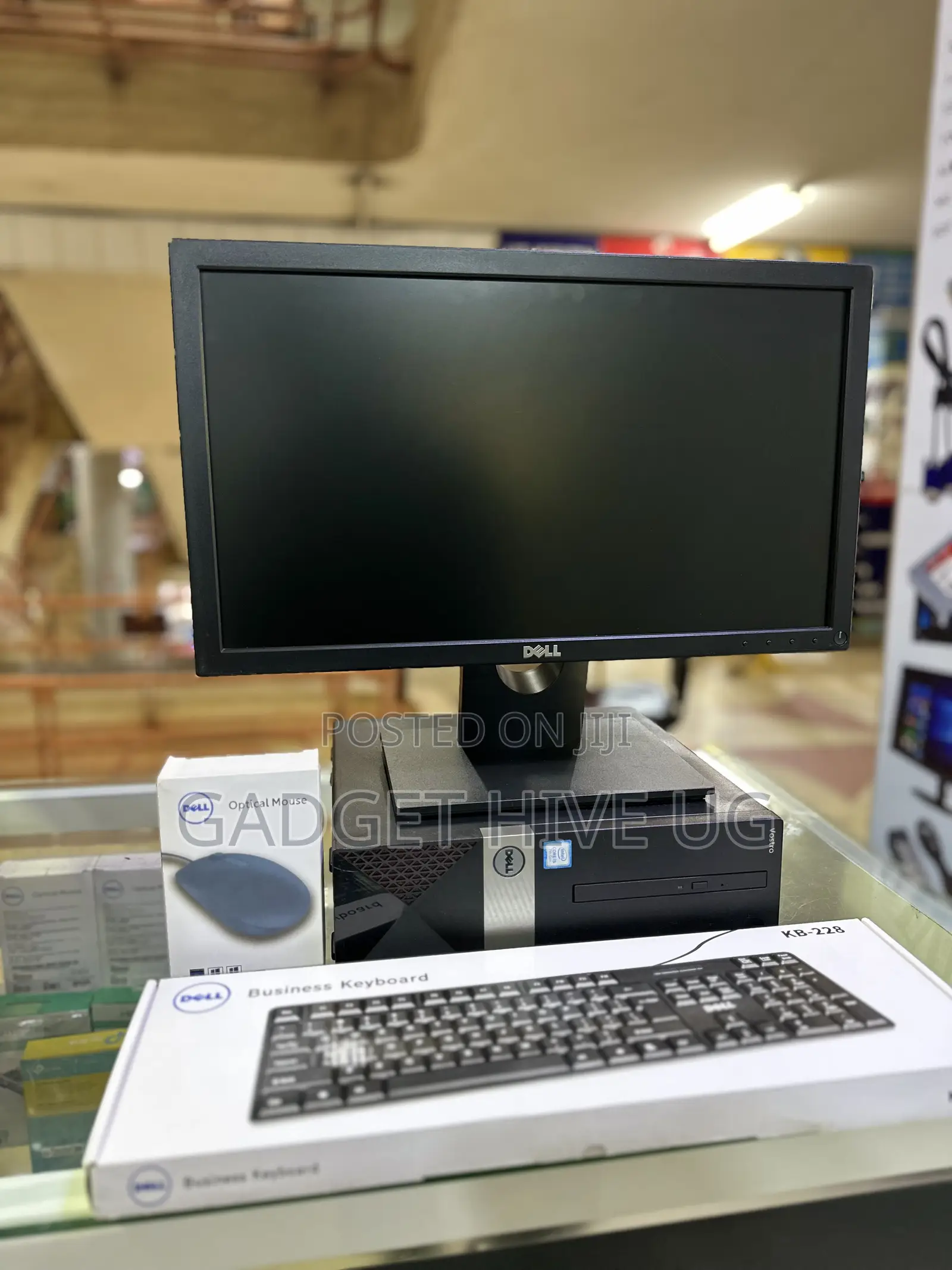 Desktop Computer Dell Vostro 3030 8GB Intel Core i5 HDD 500GB