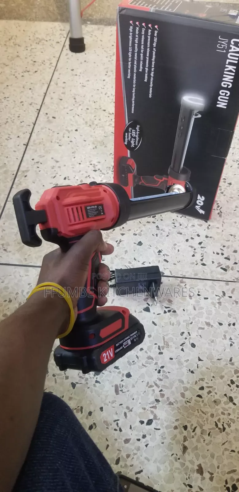 Caulking Gun or Silicone Gun