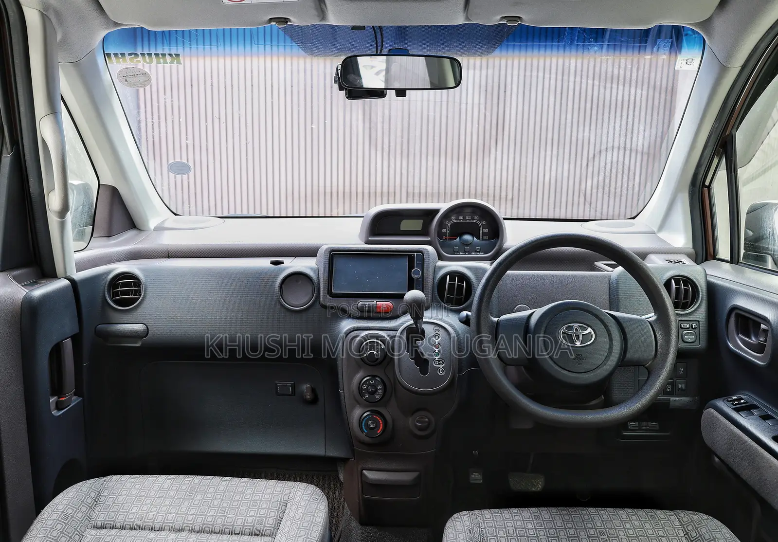 Toyota Spade 2012 Brown