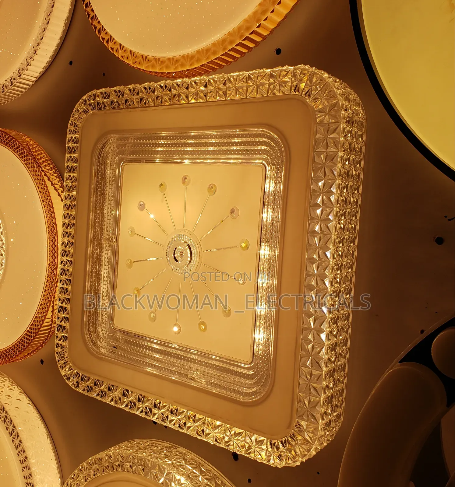 3n1 Elegant Ceiling Light Square Shape, Changes 3 Colors
