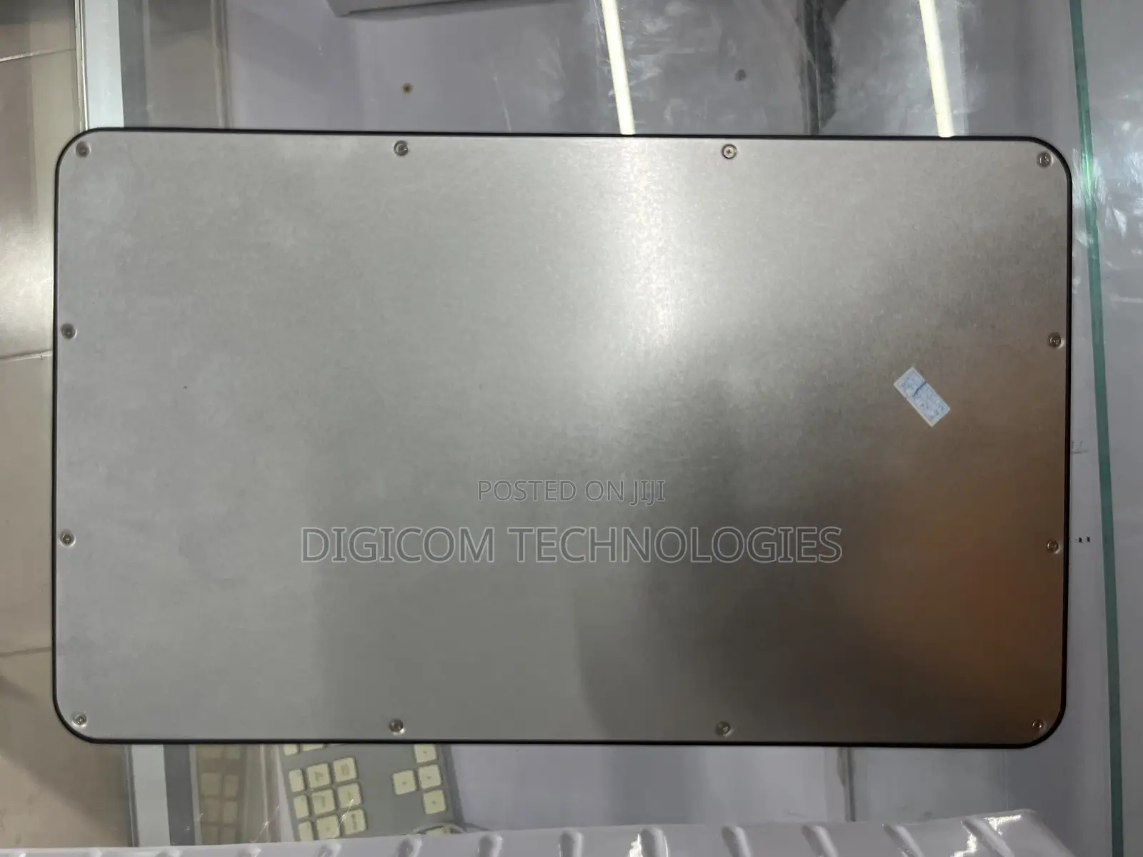 Wireless Keyboard and Mouse [Metalic Base]