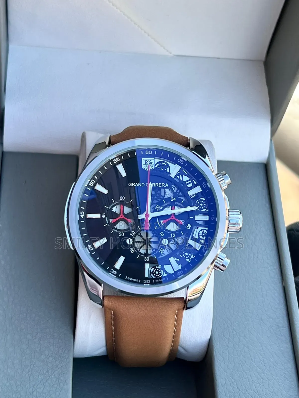 Men's Authentic Grand Carrera Stylish Wrist Leather Strapped Time Edit