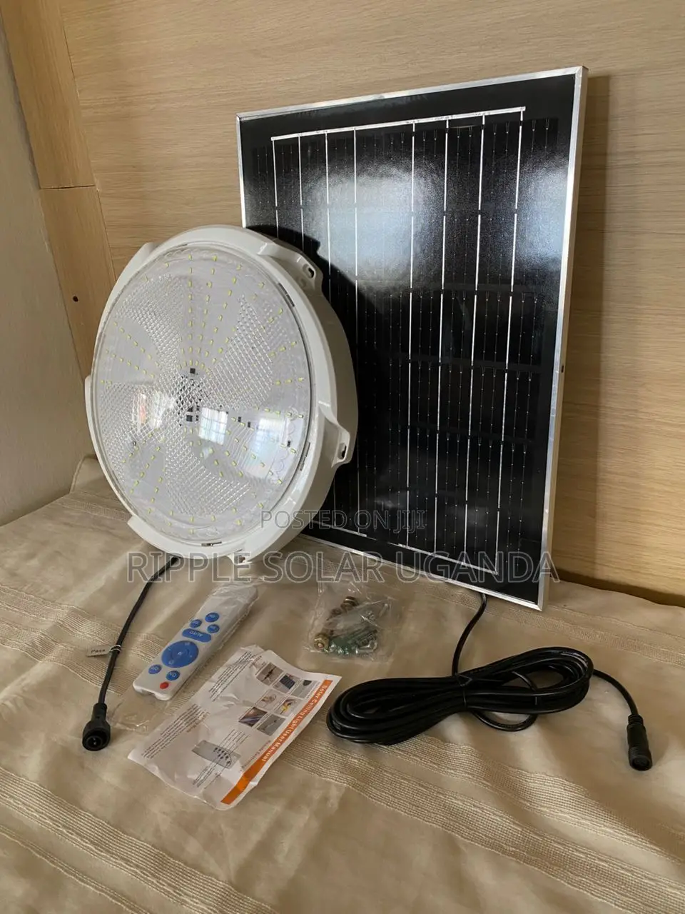 300w Solar Ceiling Light With Panel and Remote Indoor Solar Lighting