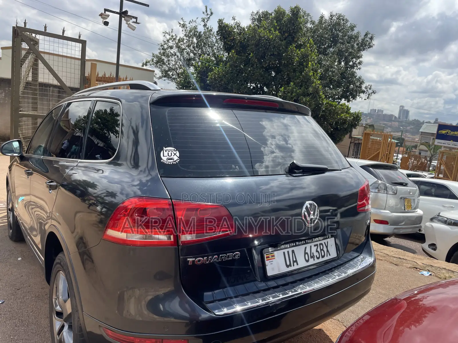 Volkswagen Touareg 2012 Gray