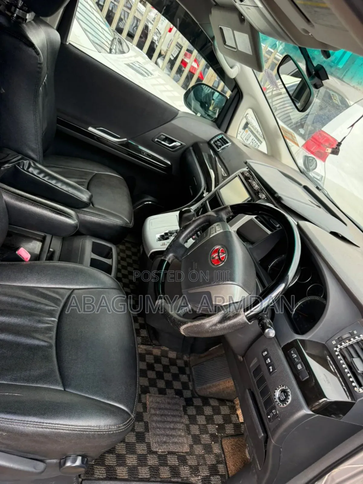 Toyota Alphard 2.4 Petrol FWD 2011 Silver