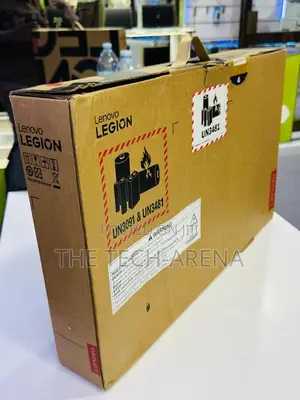 New Laptop Lenovo Legion Slim 5 32GB Intel Core i7 SSD 512GB
