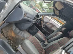 Toyota Noah 2001 Silver
