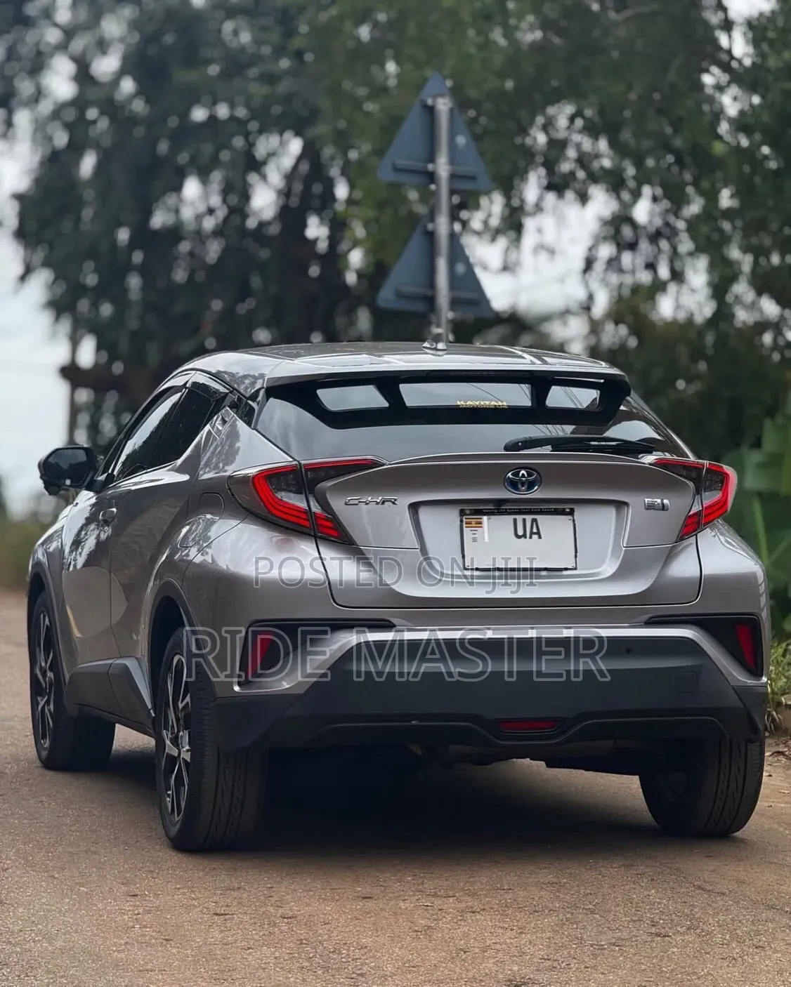 Toyota C-HR 2017 Silver