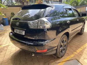 Toyota Harrier 2.4 2010 Black