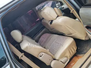 Toyota Gaia 2000 Silver