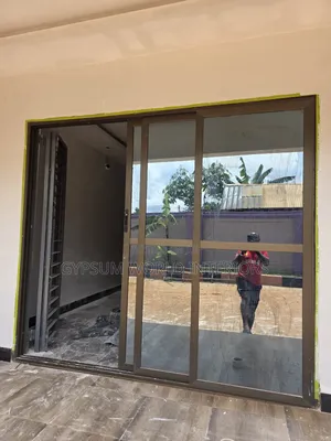Aluminium Sliding Door 8*8 Installation