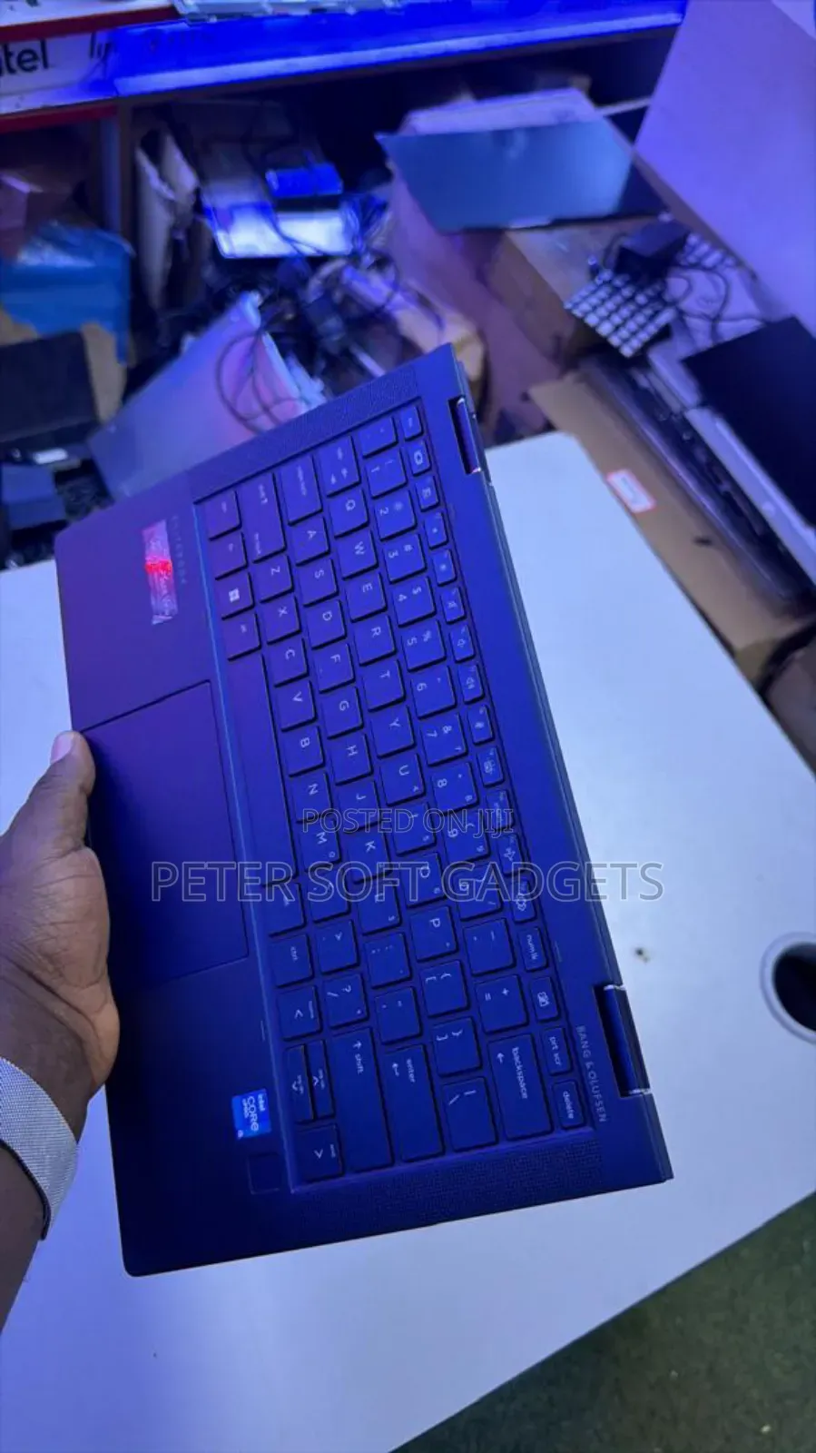 New HP Elite Dragonfly x360 11th Gen 16GB Intel Core i5 SSD 256GB
