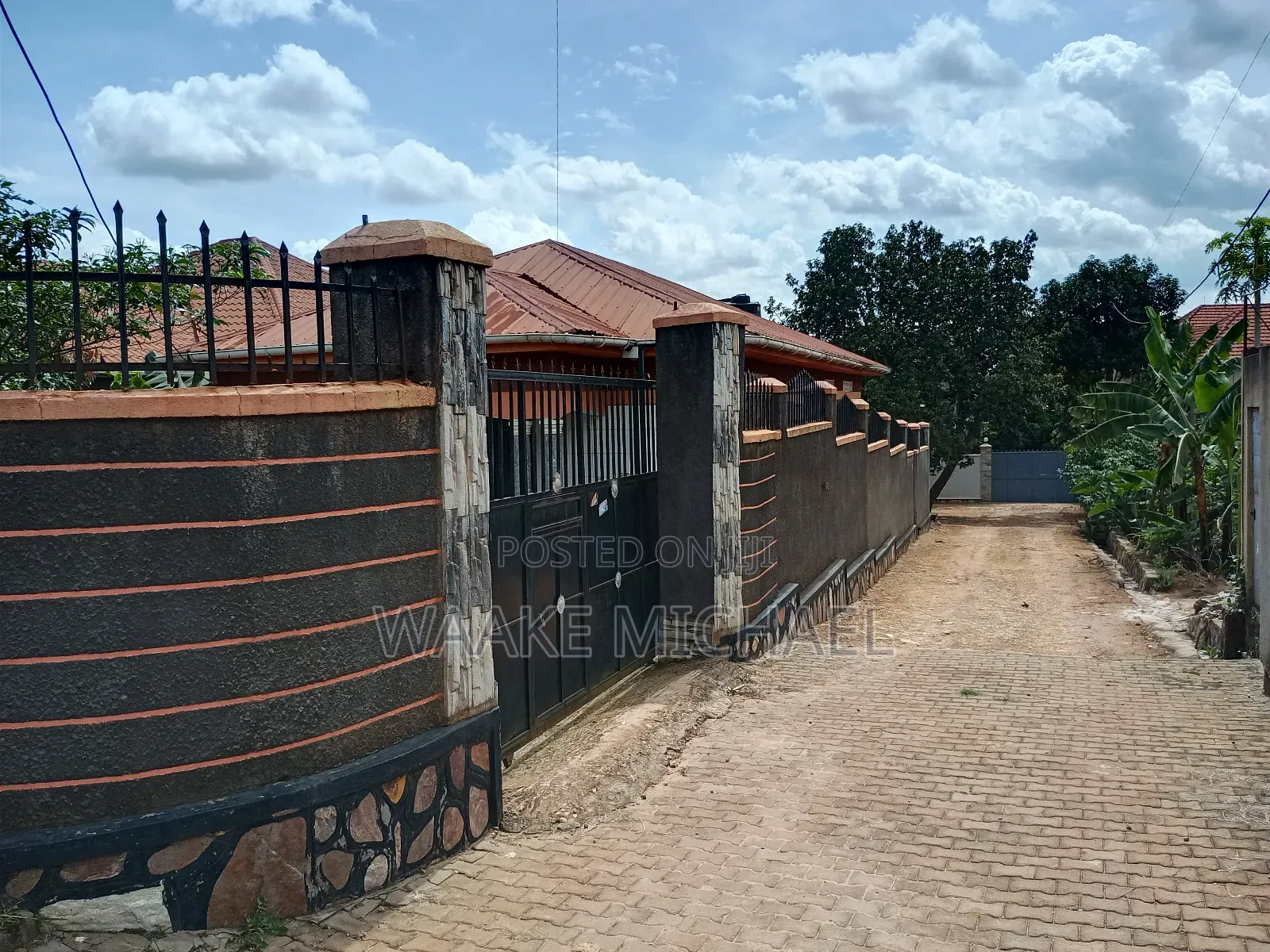 3bdrm House in Bulindo Estate, Kira for sale