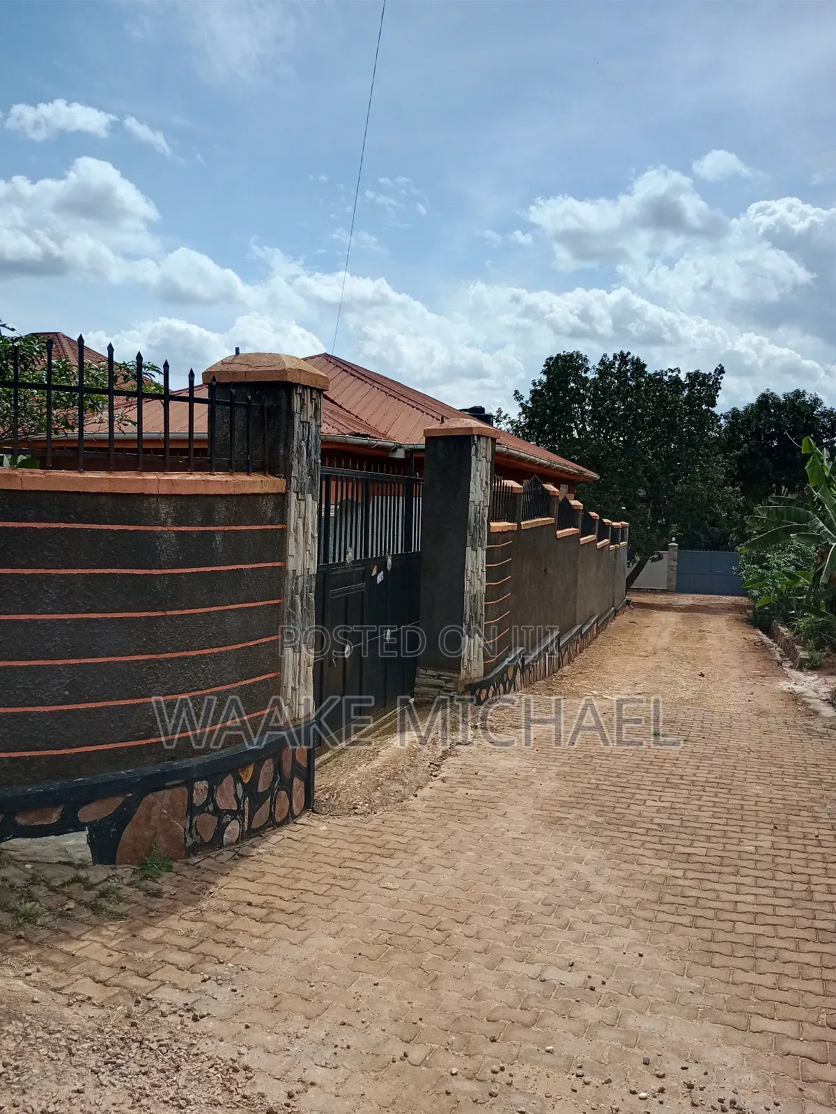 3bdrm House in Bulindo Estate, Kira for sale