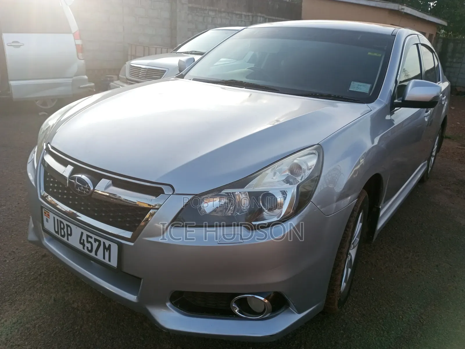 Subaru Legacy 2010 Silver