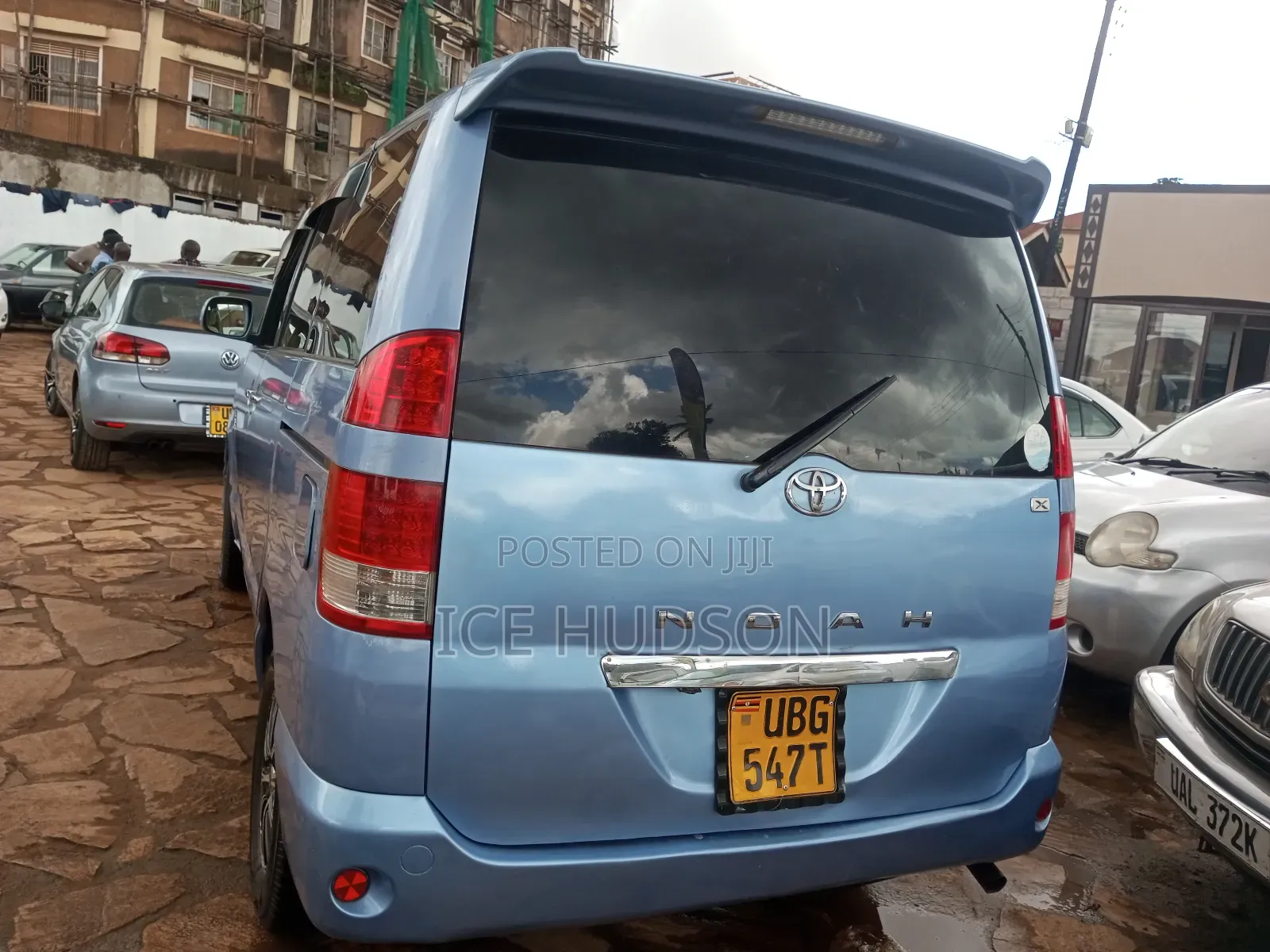 Toyota Noah 2005 Blue