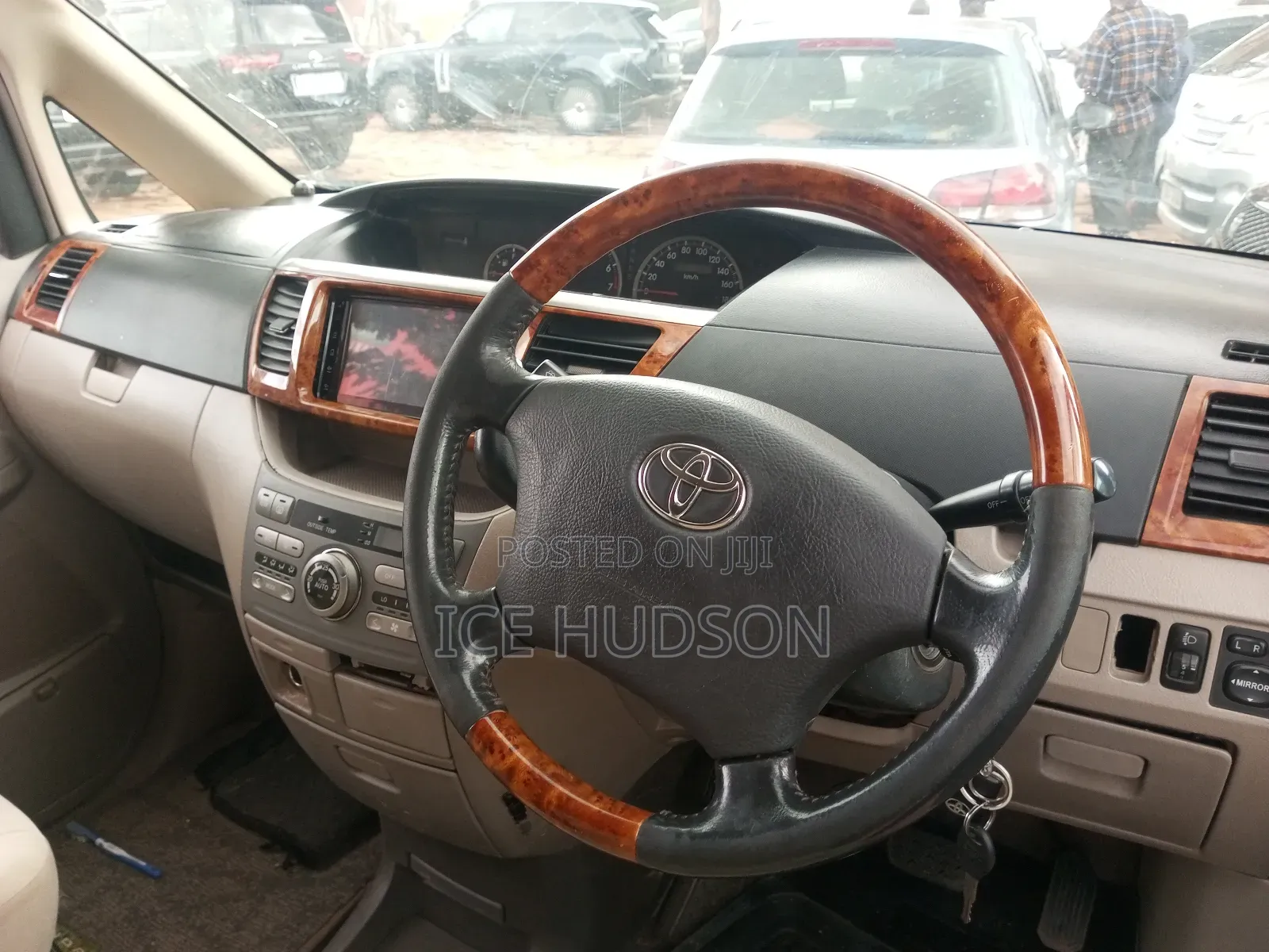 Toyota Noah 2005 Blue
