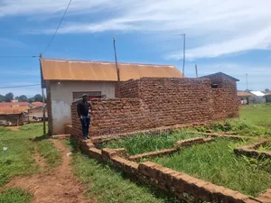 Plot 4 Sale in Busabala Gangu