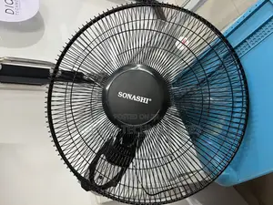Sonashi Wall/Stand Fan With Remote