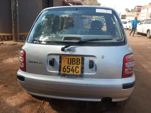 Nissan March 2004 Silver