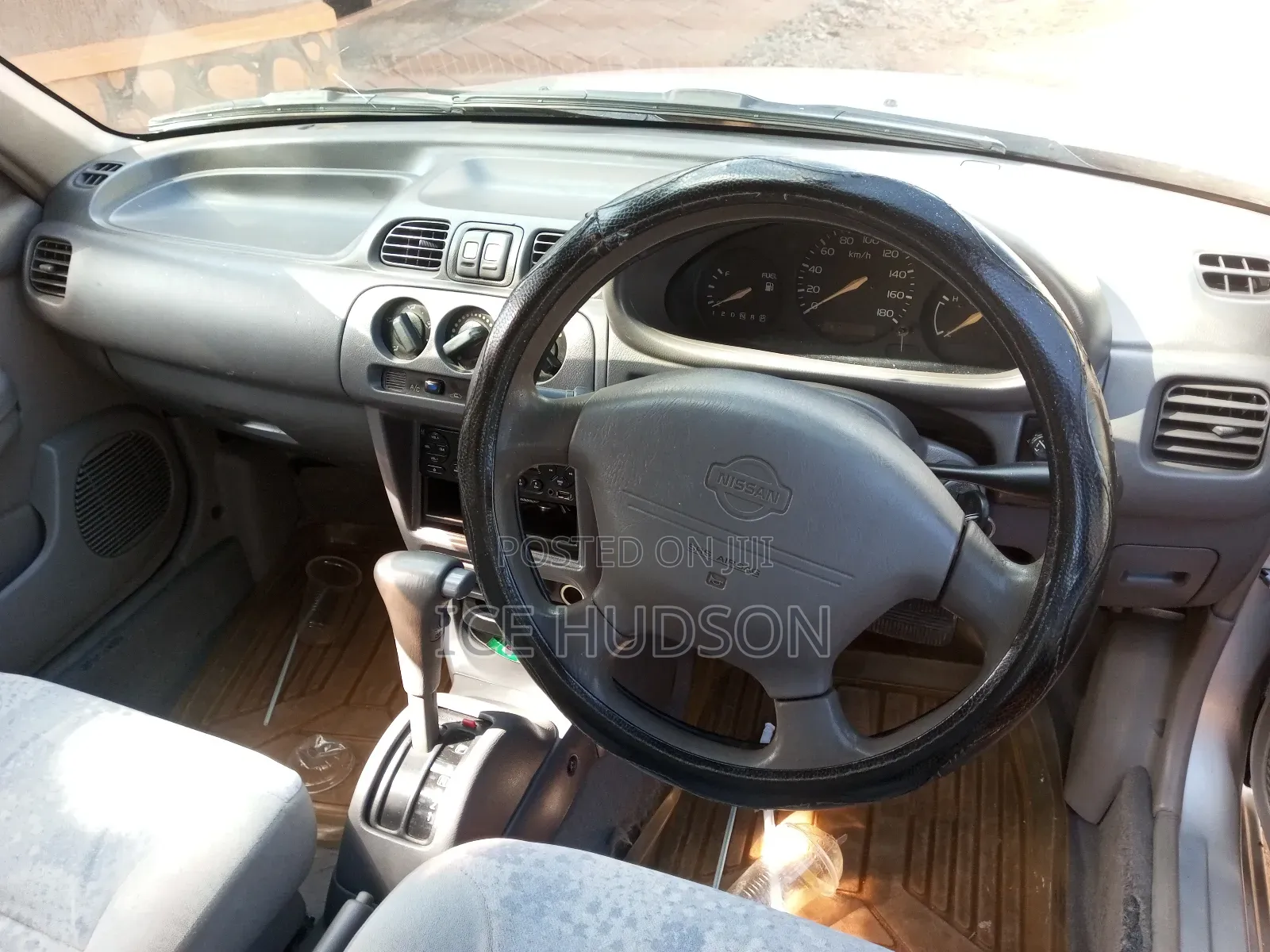 Nissan March 2004 Silver