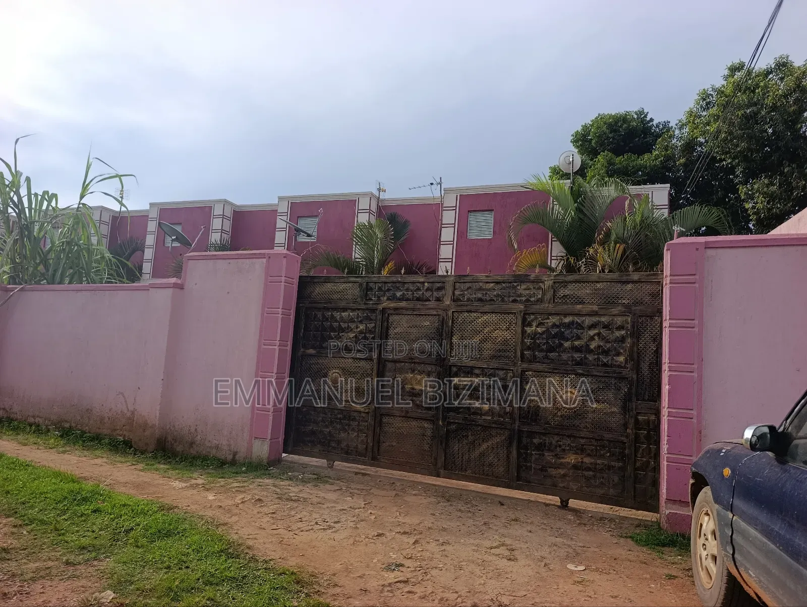 2bdrm Room & Parlour in Nsube, Central Division for rent