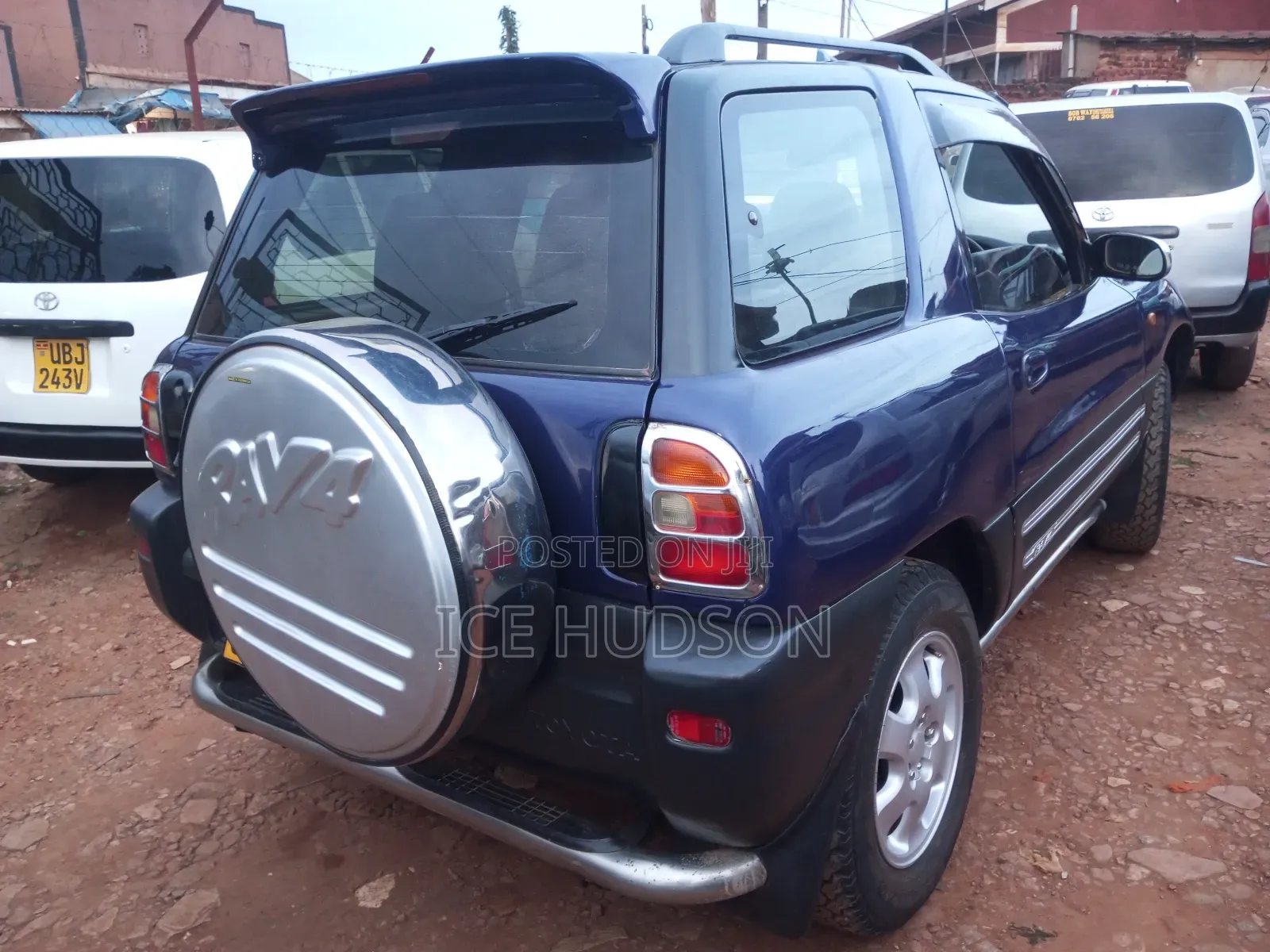 Toyota RAV4 1999 Blue