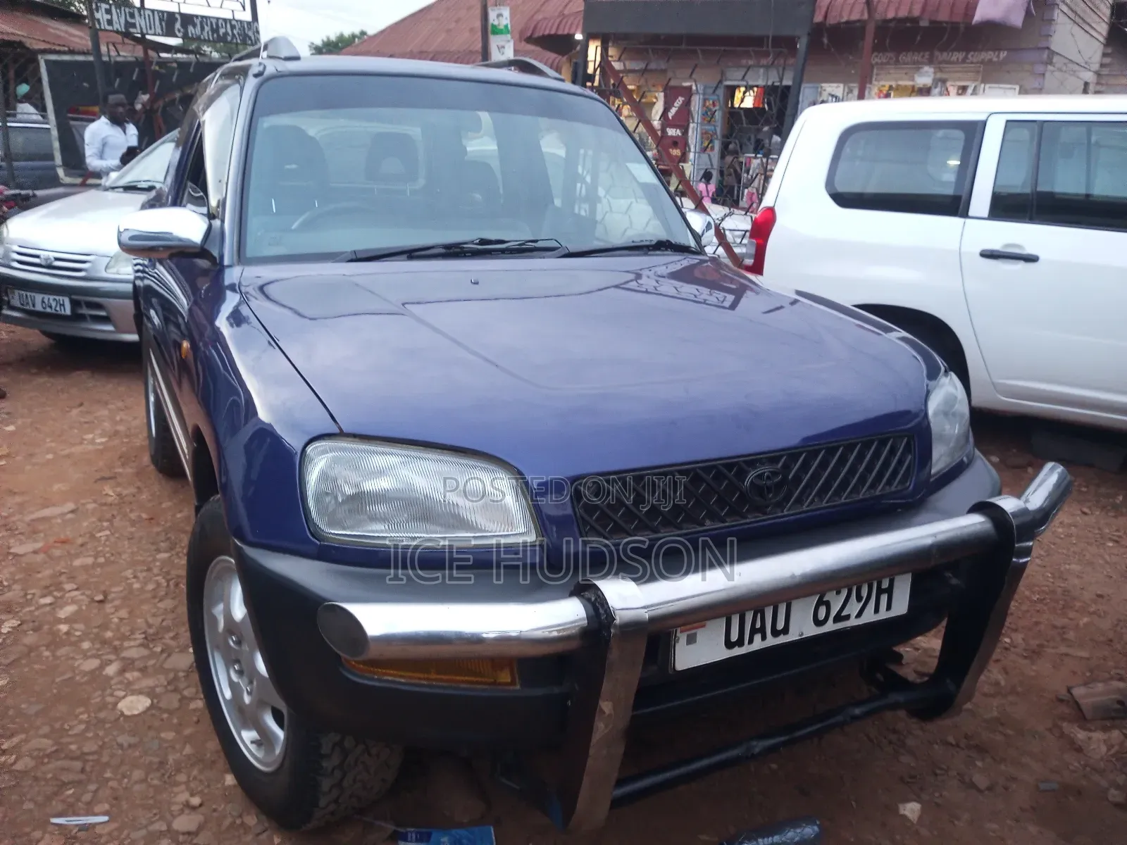 Toyota RAV4 1999 Blue