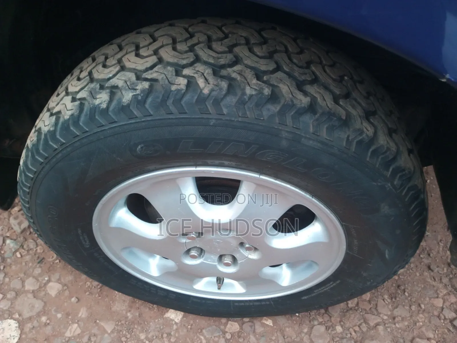 Toyota RAV4 1999 Blue
