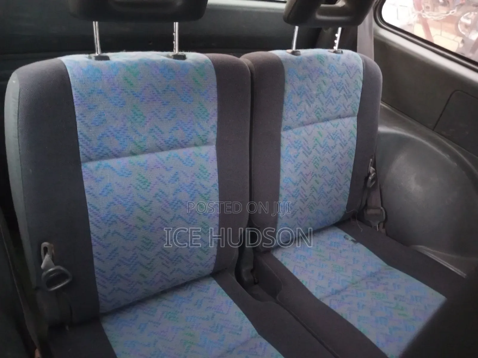 Toyota RAV4 1999 Blue