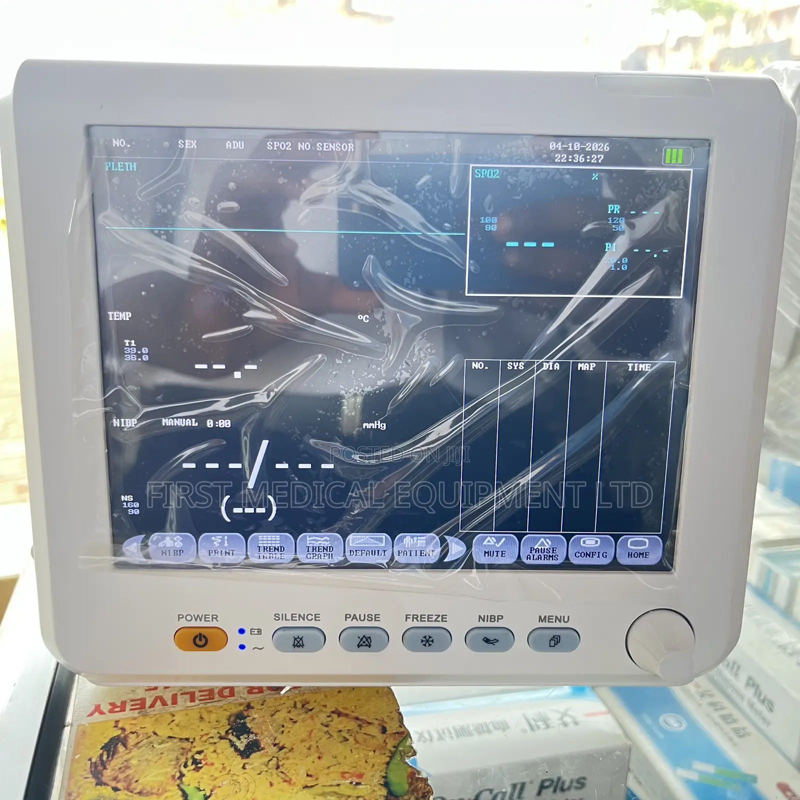 Bed Side Vital Signs Monitor