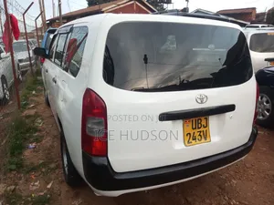Toyota Probox 2007 White