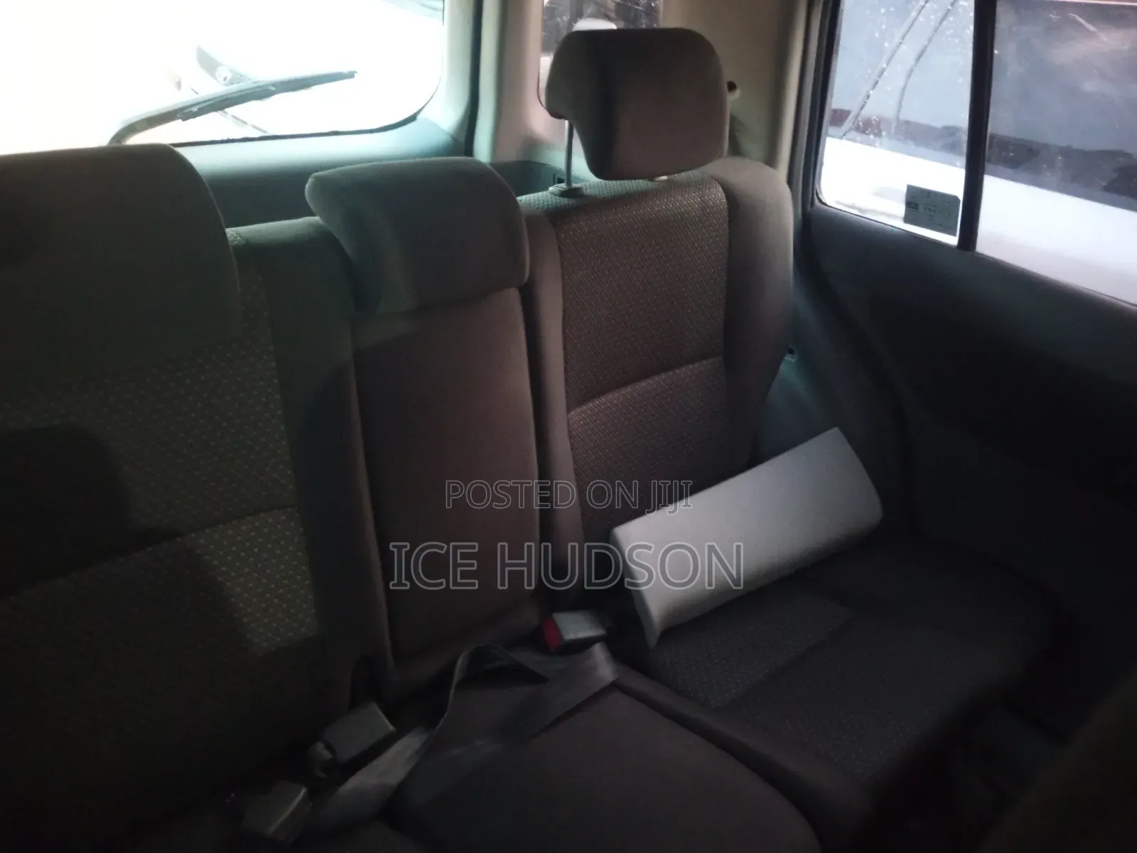 Toyota Raum 2008 Silver