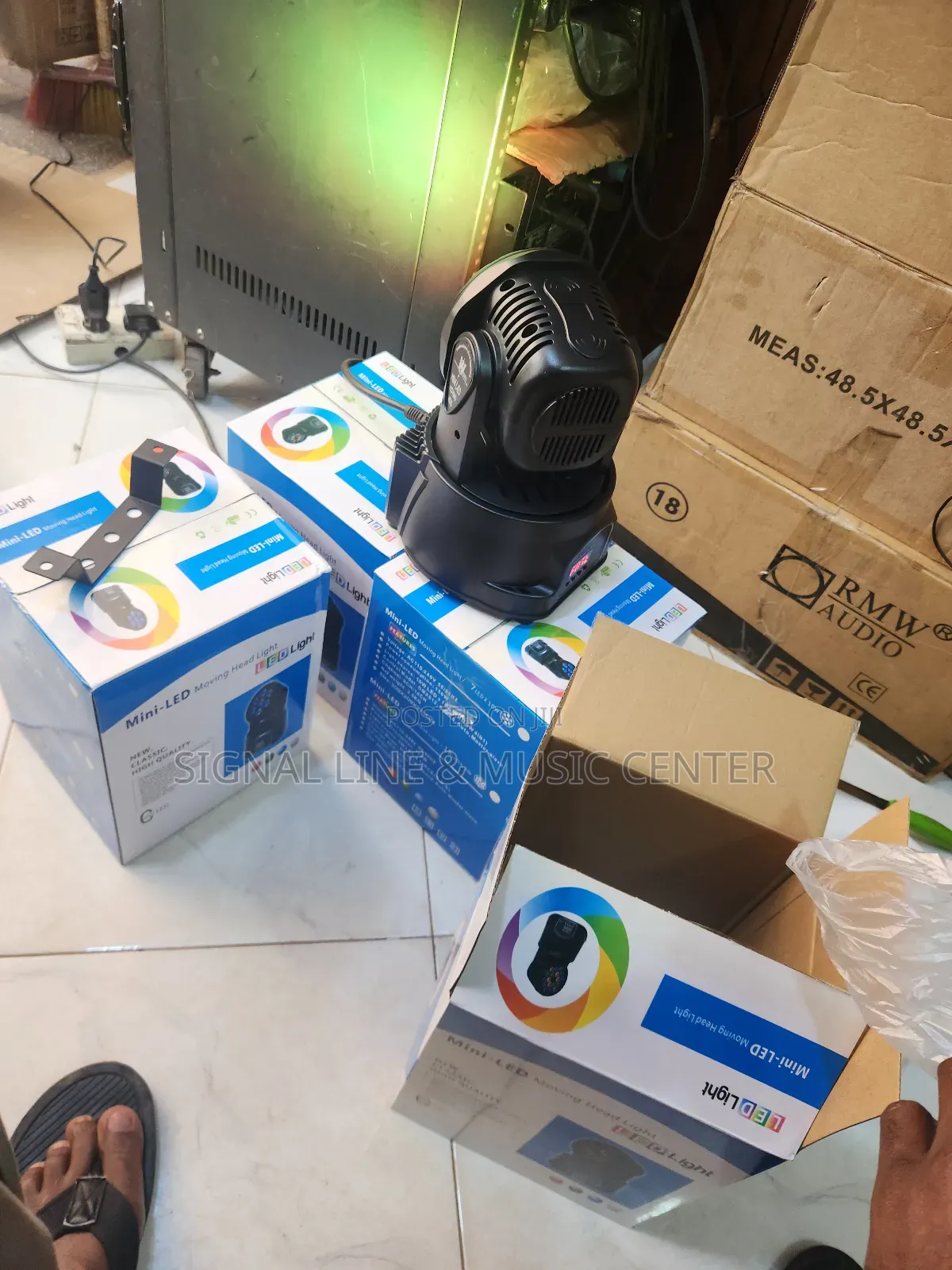 Led Mini Moving Head Light Stage Light