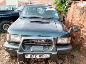 Isuzu Trooper 1998 Green